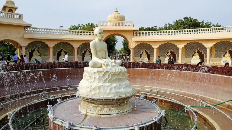 Anand Sagar, Shegaon