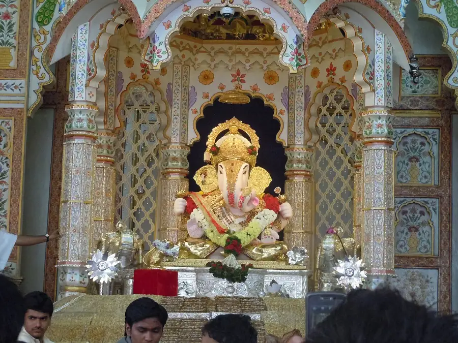 Best Time to Visit Dagdusheth Ganpati Temple