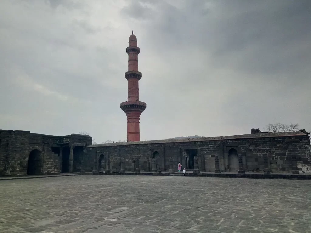 Daulatabad Fort History