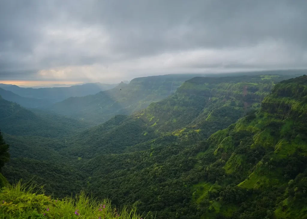 Amboli Ghat, Sun Rays