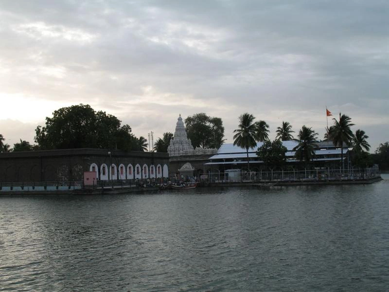 Solapur Historical Sites