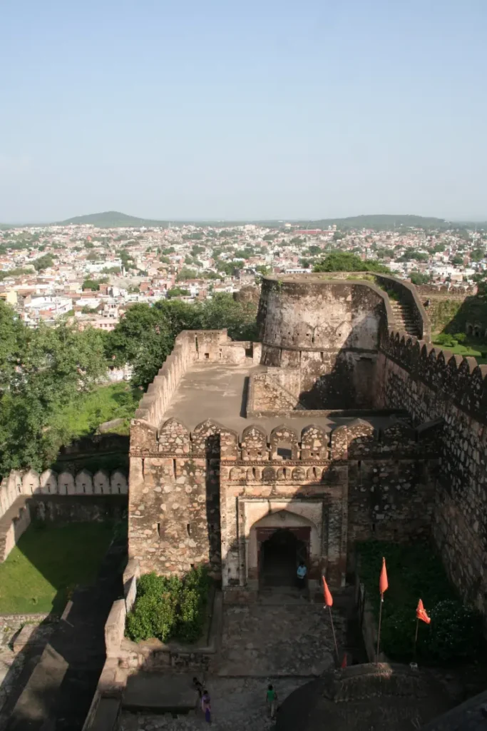 Jhansi Fort and city