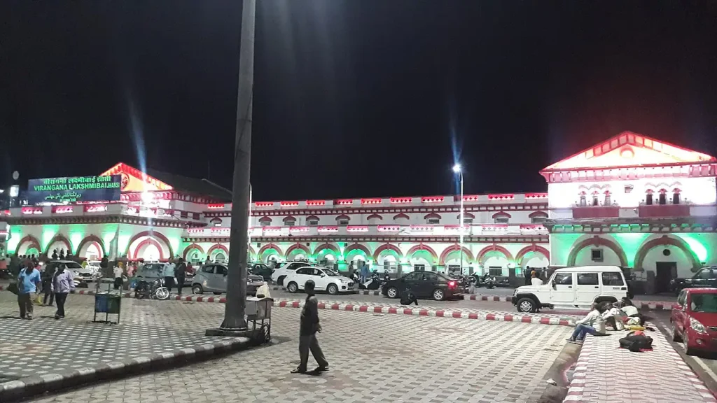 Virangana Lakshmibai Railway Station 05