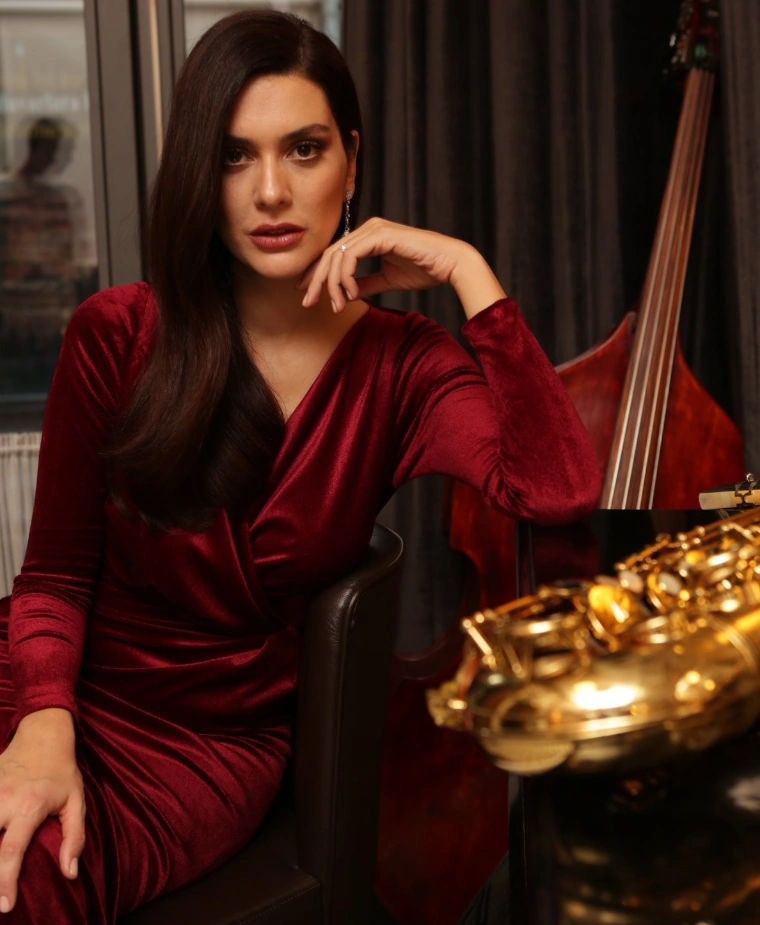 Bergüzar Korel Weight