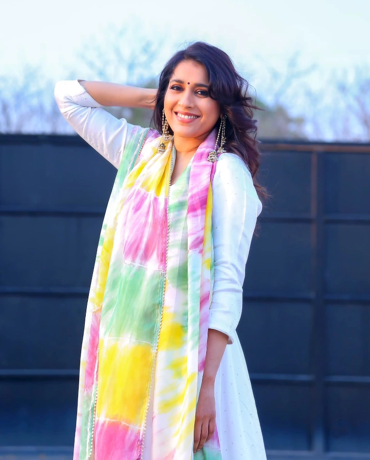 Rashmi Gautam Net worth