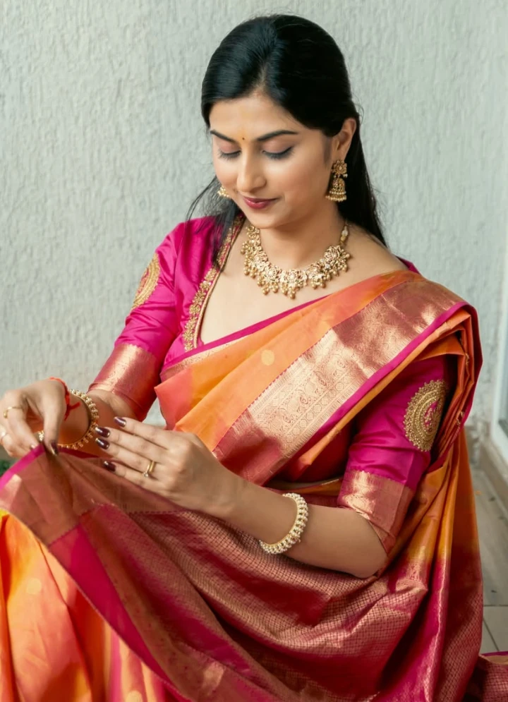 Rasika Wakharkar Age