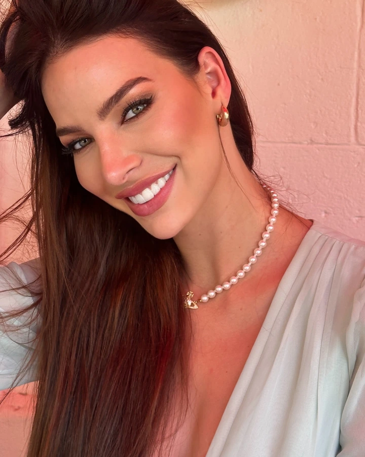 Talita Hartmann Social Media