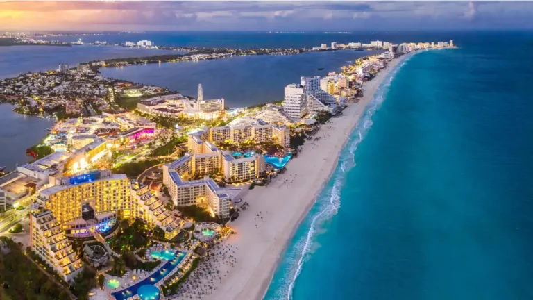 Living in Cancun in 2026: Costs, Pros, Cons & Local Tips